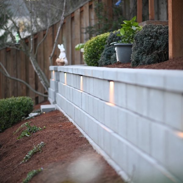 Retaining wall